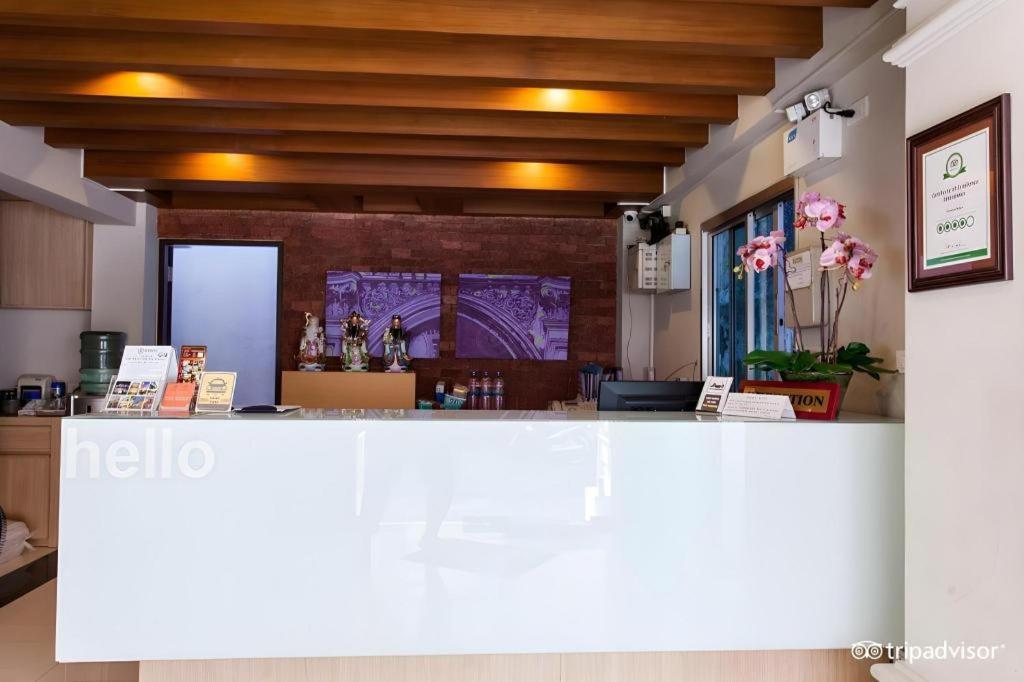Chinotel Phuket Dış mekan fotoğraf