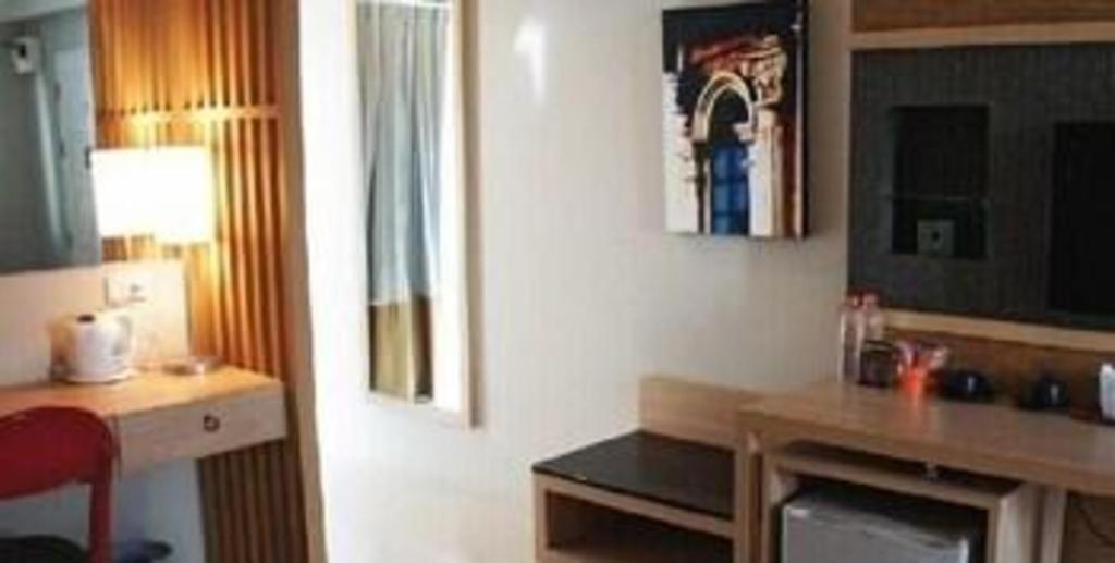 Chinotel Phuket Dış mekan fotoğraf