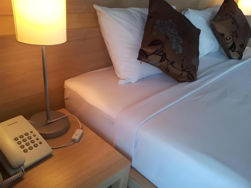 Chinotel Phuket Dış mekan fotoğraf