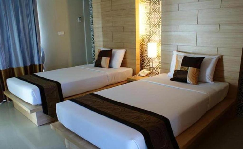 Chinotel Phuket Dış mekan fotoğraf