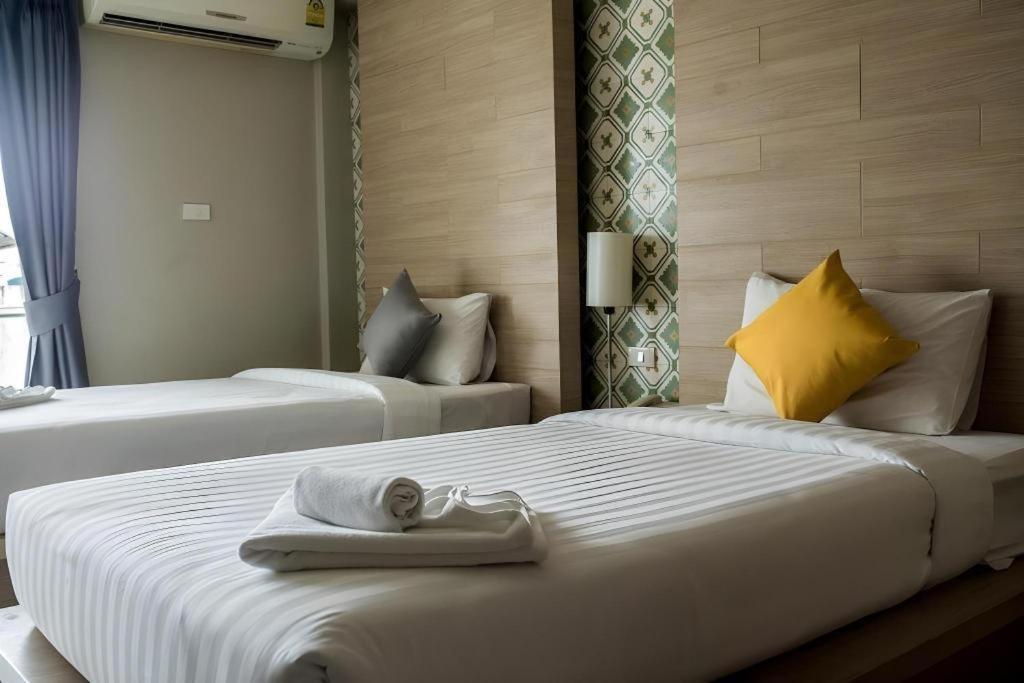 Chinotel Phuket Dış mekan fotoğraf
